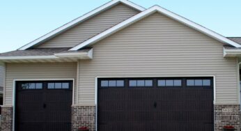 4 Tips to Repairing Your Garage Door
