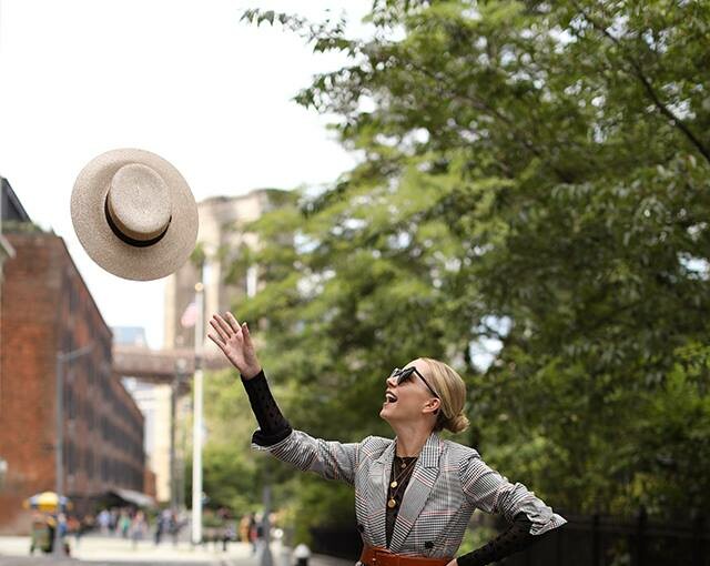 15 Cute Fall Fashion Outfits To Update Your Closet In 2018 15 Cute Fall Fashion Outfits To Update Your Closet In 2018 - fall outfit ideas, fall fashion trends, Fall Fashion Inspiration