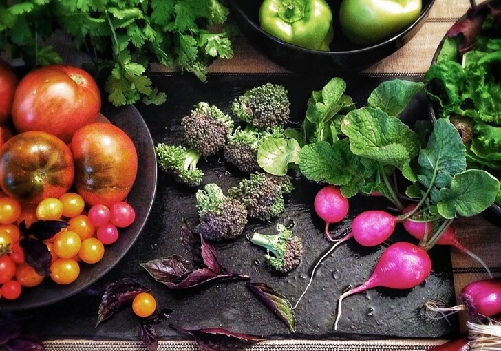 An Alkaline Diet Has Pros, but There Is No Proof You Can Change Your pH Level An Alkaline Diet Has Pros, but There Is No Proof You Can Change Your pH Level - vitamins, vegetables, ph level, ph, minerals, fruits, fibers, alkaline diet