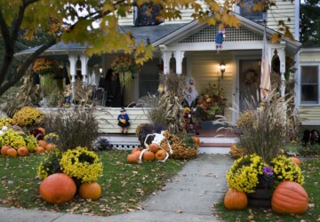 15 Spooky Outdoor Halloween Decoration Ideas - Outdoor Halloween Decoration Ideas, outdoor Halloween decor, DIY Outdoor Halloween Decoration Ideas, DIY Outdoor Halloween