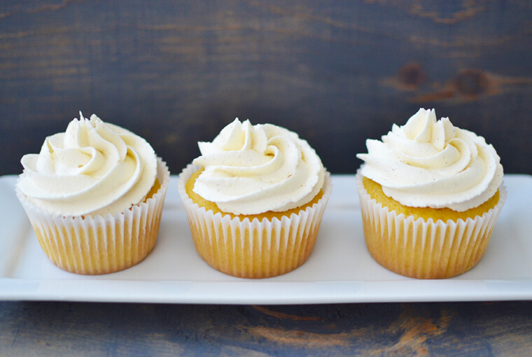 16 Best Vanilla Cupcake Recipes 16 Best Vanilla Cupcake Recipes - Vanilla Cupcakes, Vanilla Cupcake Recipes, Vanilla Cupcake, Cupcakes, Cupcake Recipes