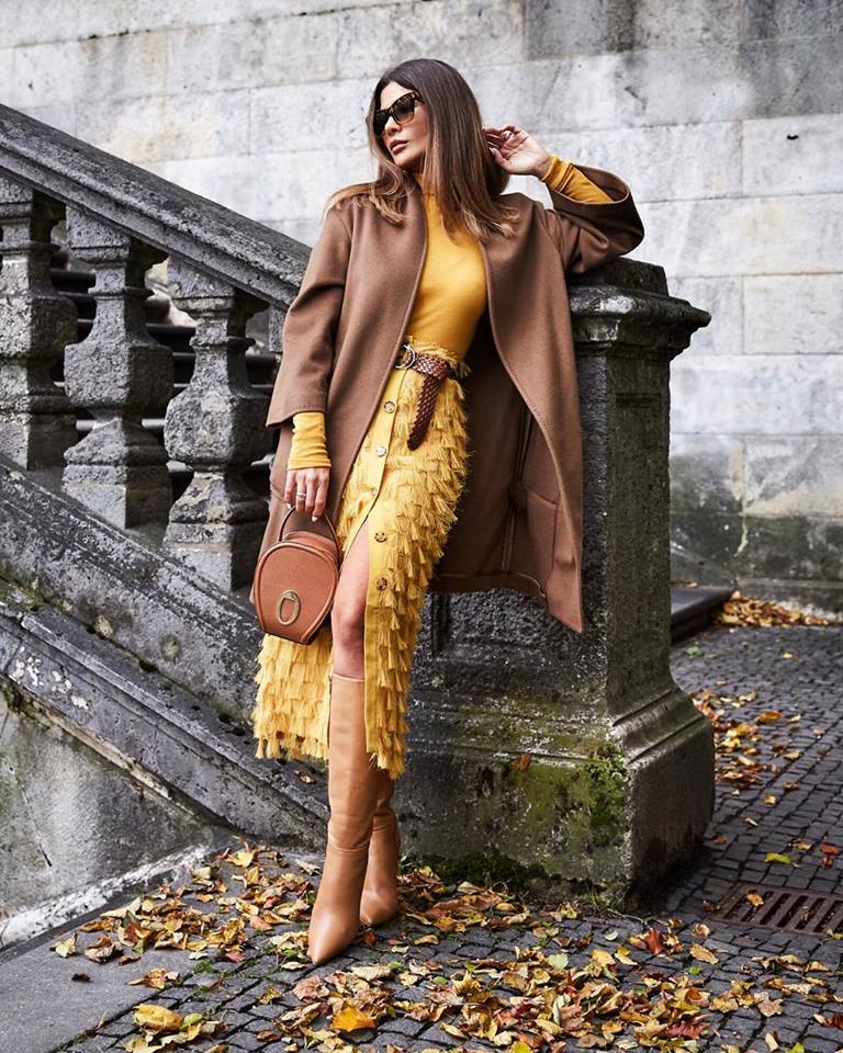 18 Stylish Looks To Inspire Your Outfits This November