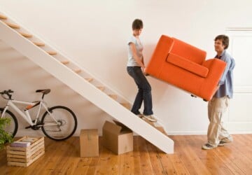 5 Essential Things To Do When Moving - to do list, packing, moving, fragile items, declutter, box