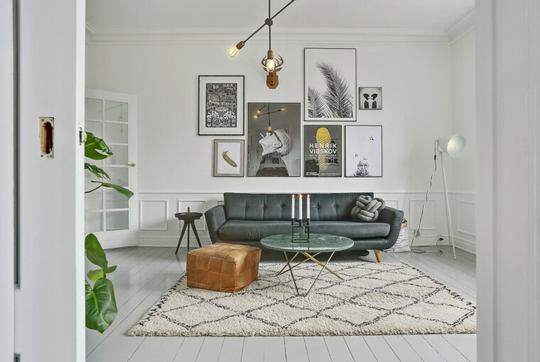 DIY Projects You Can Do Over the Weekend - wall organiser, wall, vases, Projects, pillows, old jars, knobs, indoor, herb garden, diy