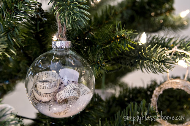 Elegantly Adorable Ways to Fill Clear Ornaments - Fill Clear Ornaments, diy ornaments, Christmas DIY Ornaments