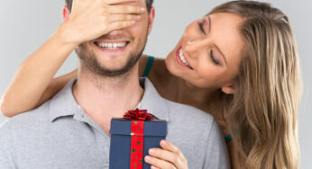 4 Grooming Items To Gift Your Husband This Year