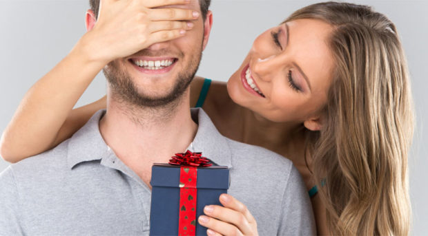 4 Grooming Items To Gift Your Husband This Year - surprise, shaver, husband, hair products, gift, beard trimmer