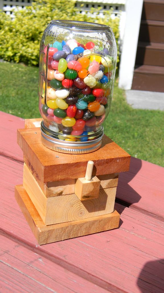 Source: https://www.instructables.com/id/The-Awesomest-Jelly-Bean-Dispenser-Ever/