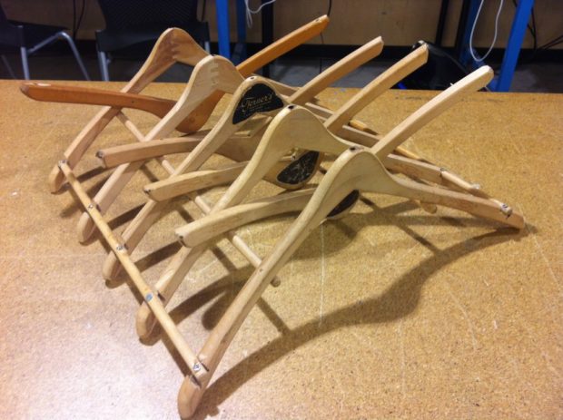 Source: https://www.instructables.com/id/Wood-Hanger-Dish-Drying-Rack/