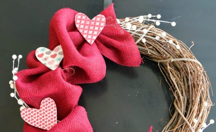 15 DIY Valentine's Day Wreaths You Can Craft (Part 1) - DIY Wreaths Ideas, diy wreath, DIY Valentine's Day Wreaths, diy Valentine's day wreath, diy Valentine's day