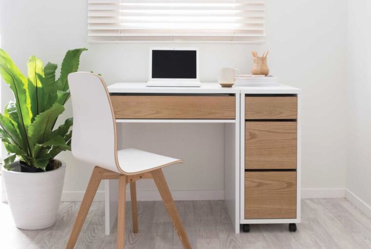 15 DIY Desks That Really Work For Your Home Office 15 DIY Desks That Really Work For Your Home Office - Home Office Design, Home office, diy home office, DIY Desks, DIY Desk Organizers, DIY Desk