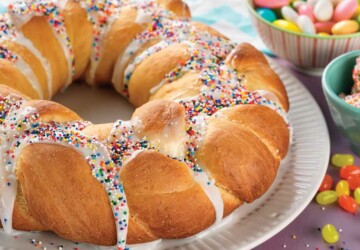 15 Delicious Easter Bread Recipes (Part 1) - Sweet Bread Recipes, Easter recipes, Easter Recipe, Easter Bread Recipes, Easter Bread Recipe, Easter Bread, bread recipes