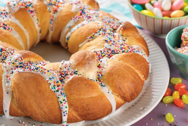 15 Delicious Easter Bread Recipes (Part 1) 15 Delicious Easter Bread Recipes (Part 1) - Sweet Bread Recipes, Easter recipes, Easter Recipe, Easter Bread Recipes, Easter Bread Recipe, Easter Bread, bread recipes