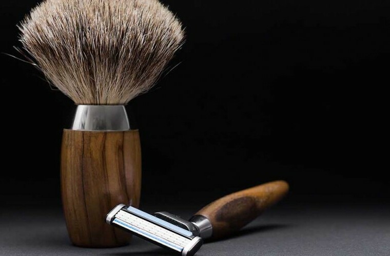 5 Common Wet Shaving Mistakes You Probably Don’t Know You’re Making 5 Common Wet Shaving Mistakes You Probably Don’t Know You’re Making - wet, water, technique, shaving, razor, mistakes, face, angle