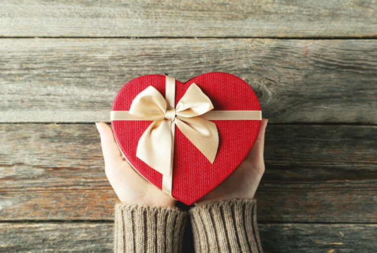 How to Pick the Perfect Gift for a Loved One How to Pick the Perfect Gift for a Loved One - shopping online, perfect, network, loved ne, less i more, ifestyle, gft, generic gift, clue