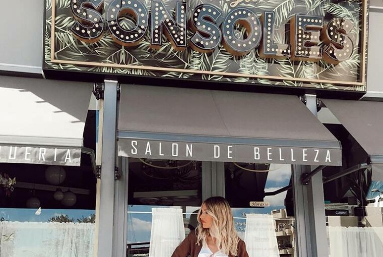 16 Statement Jeans to Upgrade Your Spring 2019 Outfit 16 Statement Jeans to Upgrade Your Spring 2019 Outfit - street style jeans outfits, spring jeans outfit, jeans outfit ideas, boyfriend jeans