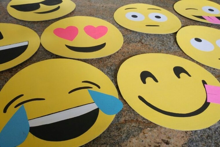 Fun Emoji Inspired DIY Projects - diy projects, diy home decor