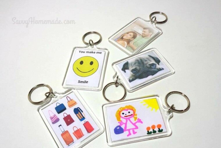 13 Easy Tutorials for Unique DIY Keychains 13 Easy Tutorials for Unique DIY Keychains - DIY Keychains, DIY Keychain, DIY key holder
