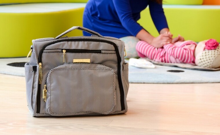 Best Baby Shower Gifts for New Mum Best Baby Shower Gifts for New Mum - shower, rocking chair, Nursing Basket, nursing, memory notebook, mama, baby