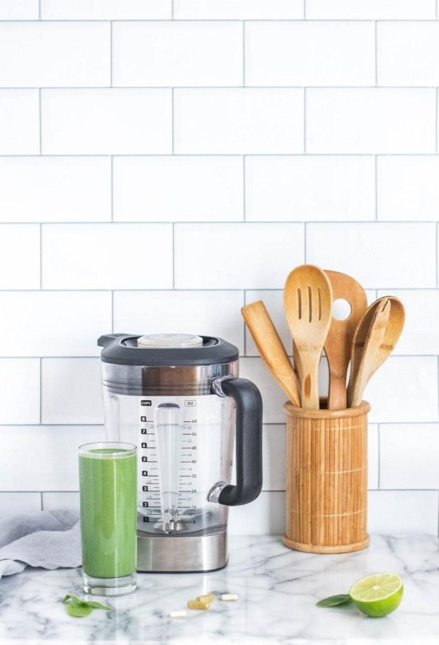 13 Most Important Items You Need in Your Kitchen - wooden spoon, whisk, vegetable peeler, sharpener, salad spinner, rubber spatula, pressure cooker, pan, knives, kitche, items, garlic press, digital thermometer, cutting board, blender