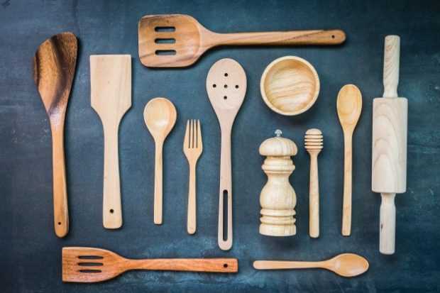 13 Most Important Items You Need in Your Kitchen - wooden spoon, whisk, vegetable peeler, sharpener, salad spinner, rubber spatula, pressure cooker, pan, knives, kitche, items, garlic press, digital thermometer, cutting board, blender