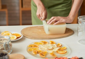 15 Natural Homemade Soap Recipes (Part 1) - Soap Recipes, Homemade Soap Recipes, DIY Soap Recipes