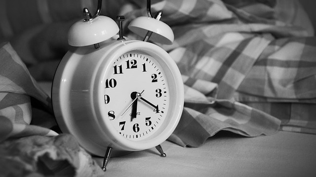 6 Important Reasons to Stick to a Sleep Schedule - sleep, schedule, rem sleep, night, morning, melatonin