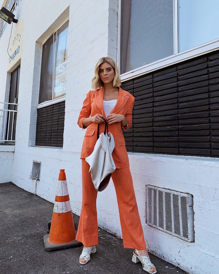 15 Cute Summer to Fall Work Outfits — What to Wear to the Office