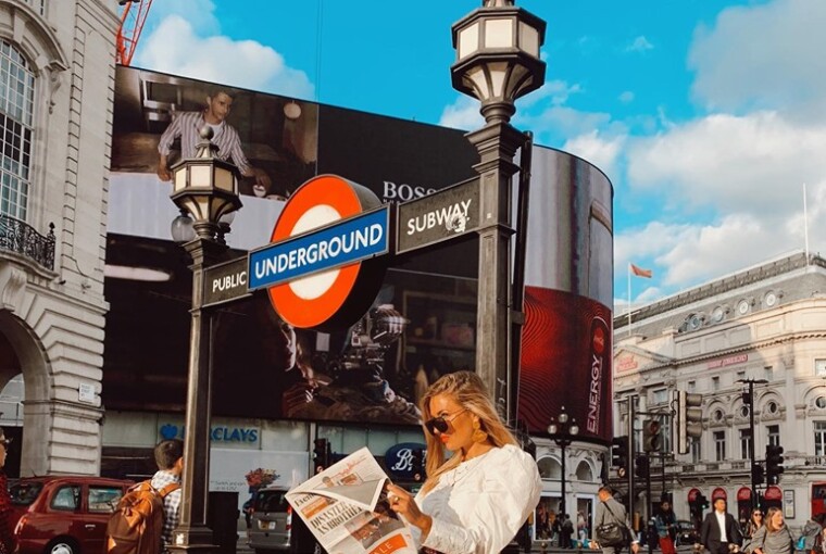 Mini Skirt Outfits You Need to Re-Create This Fall Mini Skirt Outfits You Need to Re-Create This Fall - fall mini skirt outfit, fall mini skirt, fall midi skirt, cute fall outfit