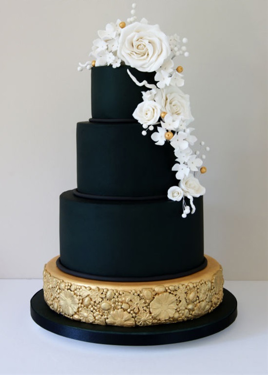 15 Breathtaking Black Wedding Cakes - Winter Wedding Cakes, wedding cakes, Black Wedding Cakes, Black Cakes