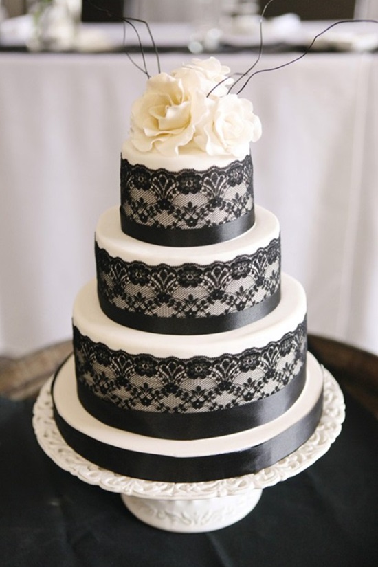 15 Breathtaking Black Wedding Cakes - Winter Wedding Cakes, wedding cakes, Black Wedding Cakes, Black Cakes