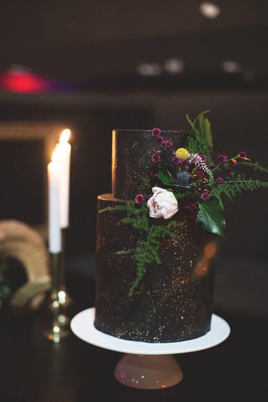 15 Breathtaking Black Wedding Cakes - Winter Wedding Cakes, wedding cakes, Black Wedding Cakes, Black Cakes