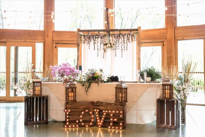 15 Fall Wedding Ideas That Are Cozy and Chic 15 Fall Wedding Ideas That Are Cozy and Chic - fall wedding theme, Fall Wedding Ideas, Fall Wedding Idea, fall wedding flowers, fall wedding dresses, fall wedding Bouquets, fall wedding