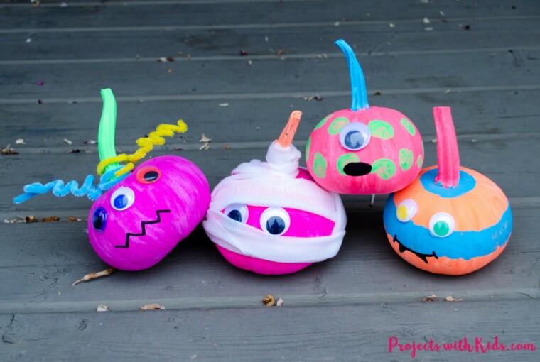 15 Simple but Not Scary Halloween Crafts for Kids (Part 2) 15 Simple but Not Scary Halloween Crafts for Kids (Part 2) - Not Scary Halloween Crafts for Kids, Halloween Crafts for Kids, halloween crafts, DIY Halloween Crafts