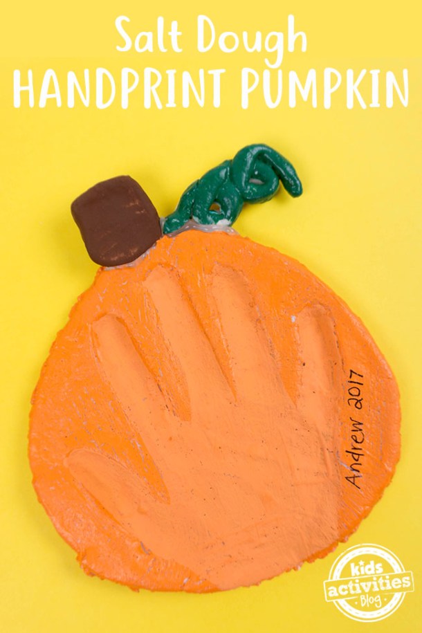 15 Cute and Easy Halloween Pumpkin Crafts for Kids (Part 2) - Pumpkin Crafts for Kids, Not Scary Halloween Crafts for Kids, Halloween Pumpkin Crafts for Kids, Halloween Crafts for Kids