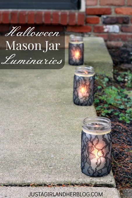 15 Cute DIY Halloween Mason Jars (Part 1) - mason jars, DIY Mason Jars, diy halloween mason jars, DIY Halloween Mason Jar