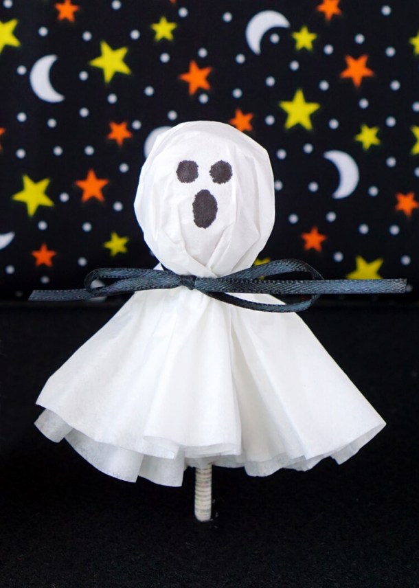 15 Non-Spooky Halloween Ghost Crafts for Kids - Not Scary Halloween Crafts for Kids, Halloween Ghost Crafts for Kids, Halloween Crafts for Kids, Ghost Crafts for Kids