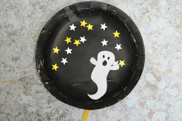 15 Non-Spooky Halloween Ghost Crafts for Kids - Not Scary Halloween Crafts for Kids, Halloween Ghost Crafts for Kids, Halloween Crafts for Kids, Ghost Crafts for Kids