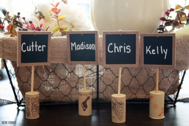 15 Clever Wine Cork Crafts and Projects - Wine Cork Crafts and Projects, Wine Cork Crafts, Wine Cork Craft, diy wine cork projects