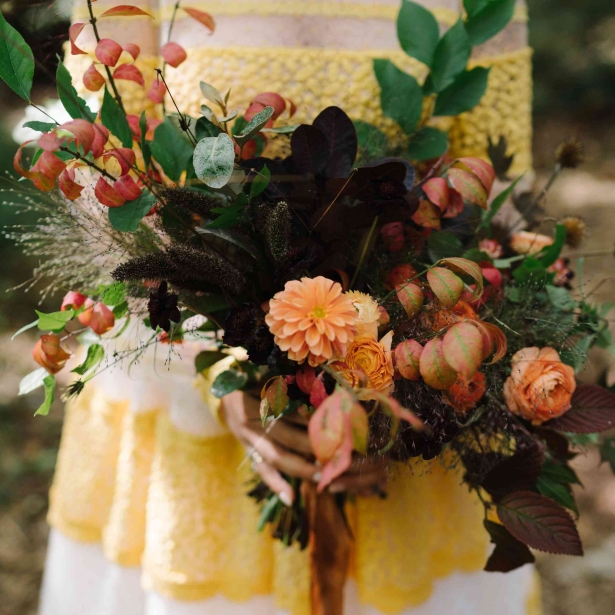 15 Prettiest Bouquets Ideas for Fall Wedding (Part 1) - Fall Wedding Ideas, fall wedding flowers, fall wedding Bouquets, fall wedding