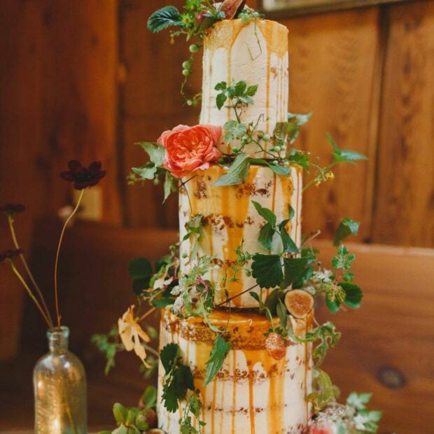  
PHOTO & CAKE BY FOXTAIL BAKESHOP