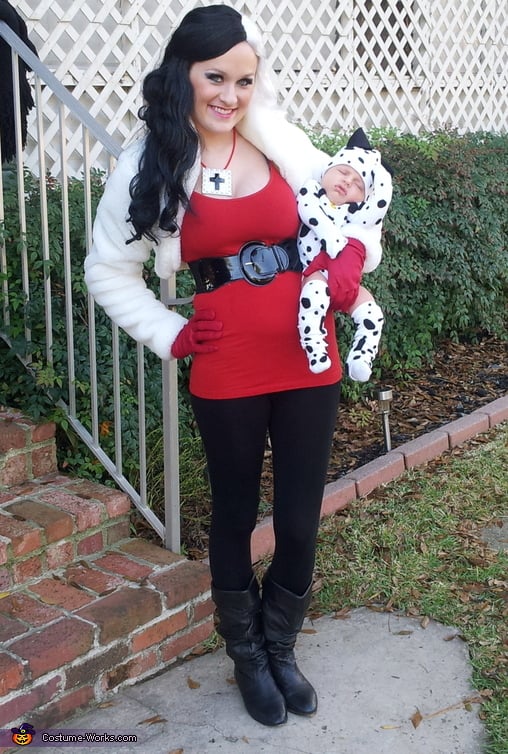 Brilliant Mom and Baby Costumes for Halloween - Mom and Baby Costumes for Halloween, DIY Halloween Costume, Costumes for Halloween, awesome halloween costumes, 16 halloween costumes