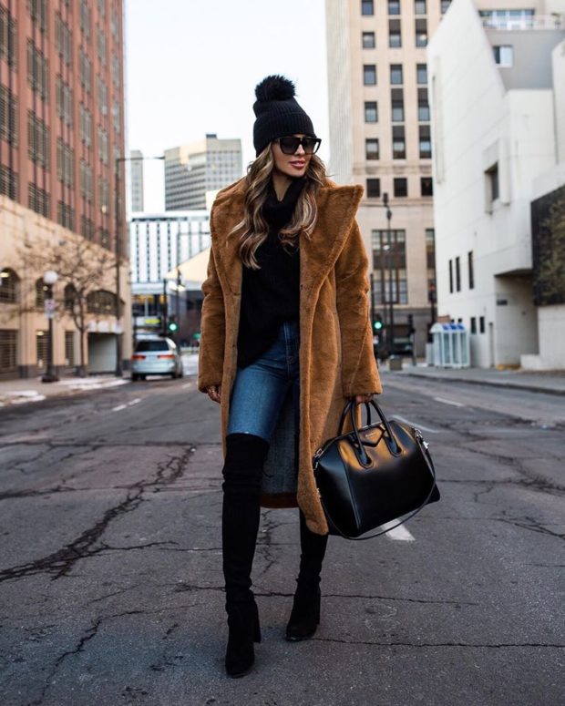 The Warm And Chic Winter Staple- 13 Ideas How To Style A Teddy Coat