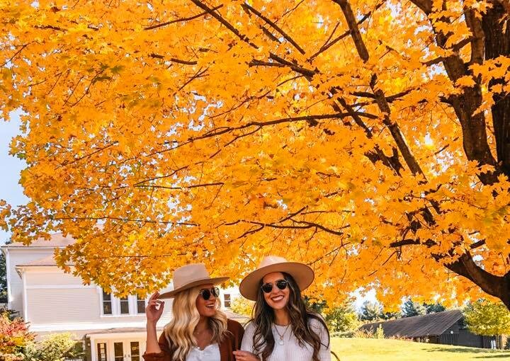 15 Preppy Outfits You'd Want To Copy This Autumn - winter Preppy outfits, Preppy Outfits, preppy outfit ideas, fall outfit ideas, cute fall outfit