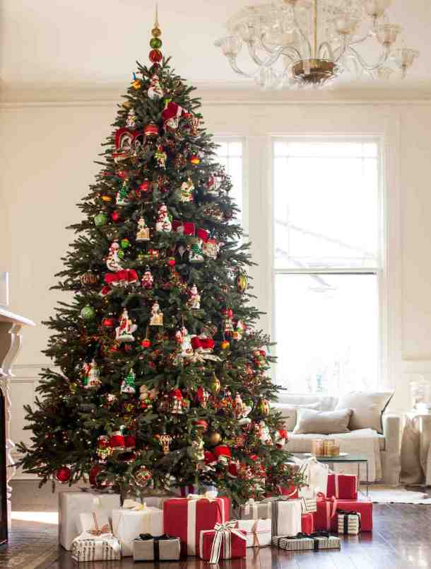 20 Stunning Christmas Tree Ideas 2019 (Part 4) - Diy Christmas tree, Christmas tree skirt, Christmas Tree Ideas, Christmas tree