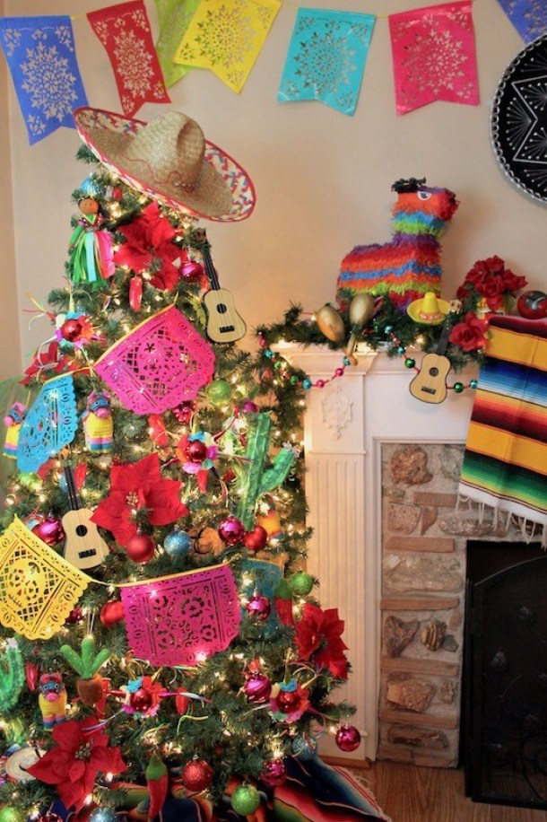 20 Stunning Christmas Tree Ideas 2019 (Part 4) - Diy Christmas tree, Christmas tree skirt, Christmas Tree Ideas, Christmas tree