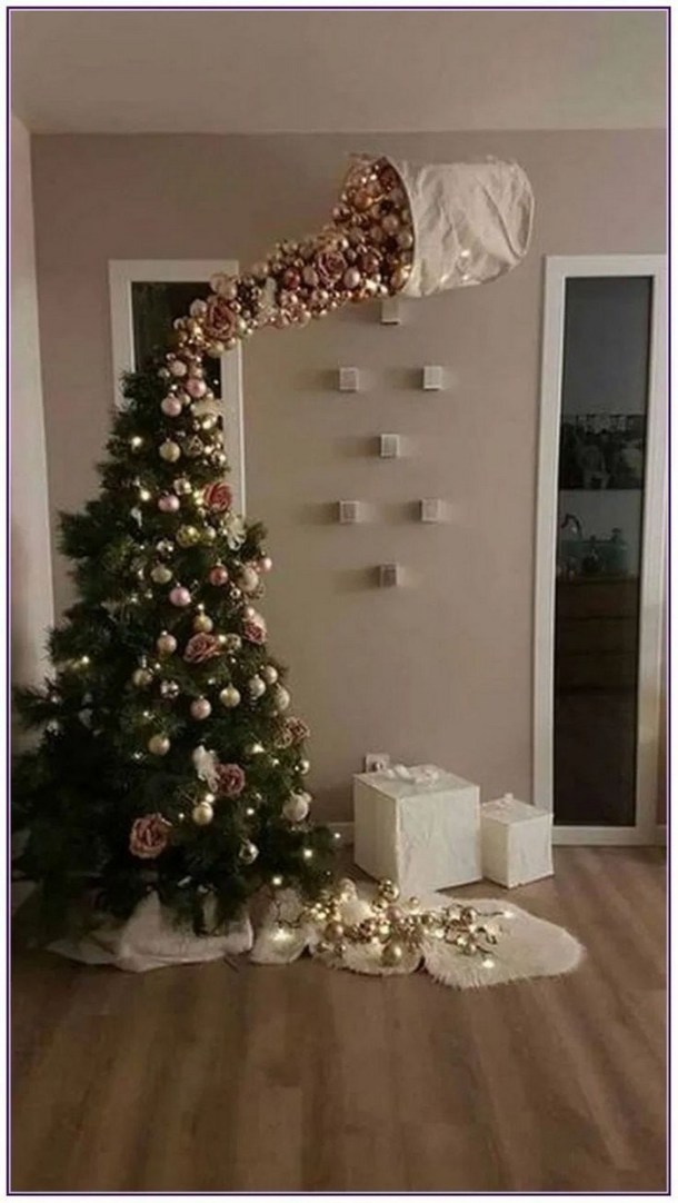 20 Stunning Christmas Tree Ideas 2019 (Part 2) - Christmas Tree Stand Decoration Ideas, Christmas Tree Ideas, Christmas Tree Decorating Ideas, Christmas tree