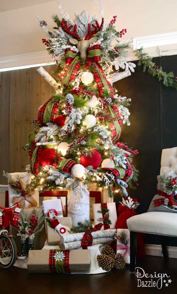 20 Stunning Christmas Tree Ideas 2019 (Part 1) - Farmhouse Christmas Trees, Diy Christmas tree, Christmas Tree Ideas, Christmas Tree Decorating Ideas, Christmas tree