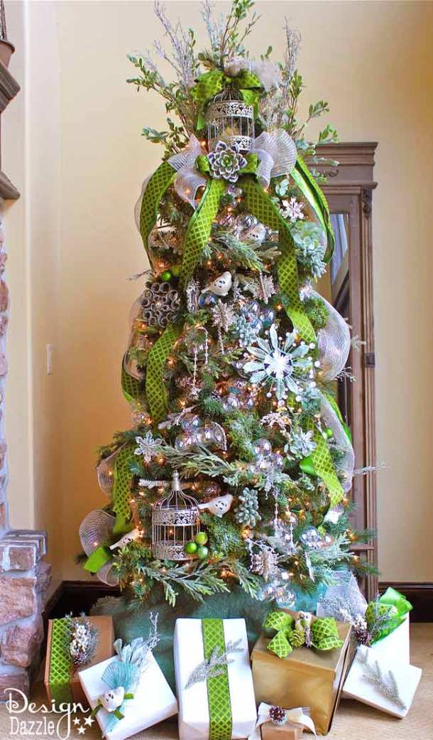 20 Stunning Christmas Tree Ideas 2019 (Part 1) - Farmhouse Christmas Trees, Diy Christmas tree, Christmas Tree Ideas, Christmas Tree Decorating Ideas, Christmas tree