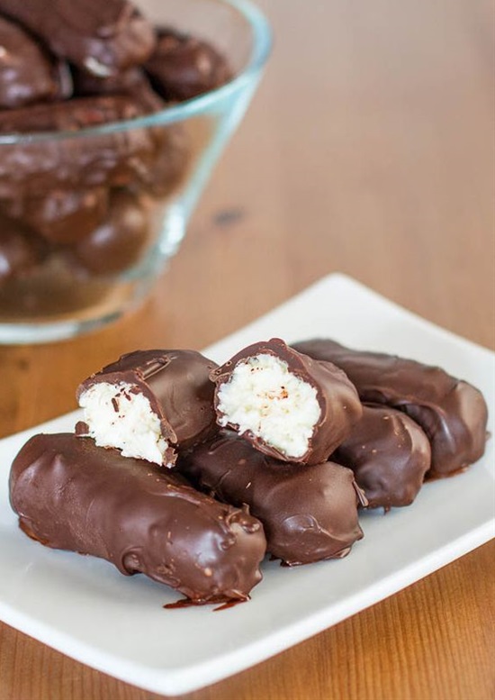 15 Easy Homemade Candy Bar Recipes - Homemade Candy Bar Recipes, Homemade Candy Bar, healthy desserts, Candy Bar Recipes, Candy Bar, Bite Size Dessert Recipes